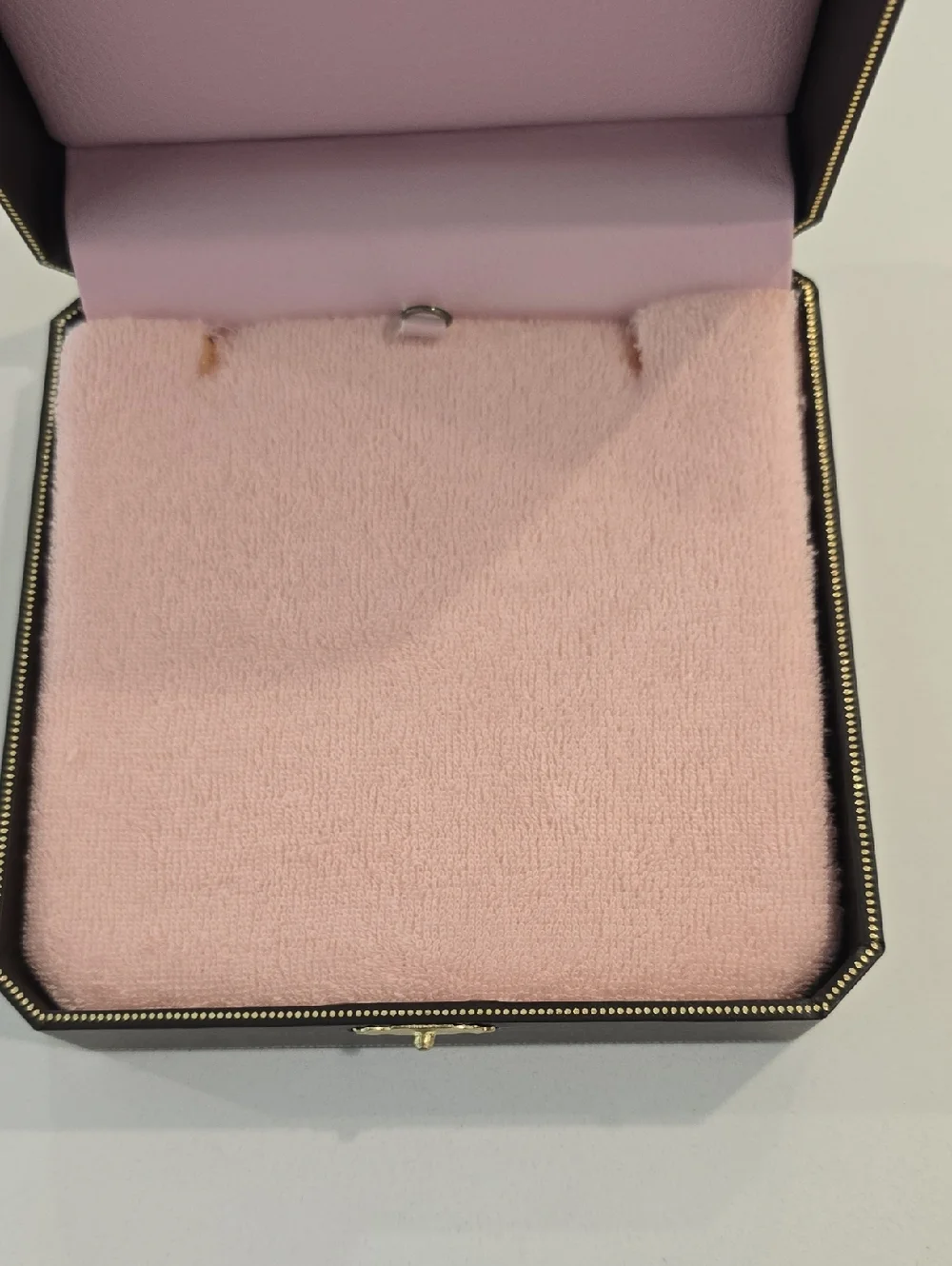 Juicy Couture Necklace Jewelry Box - Picture 12 of 13